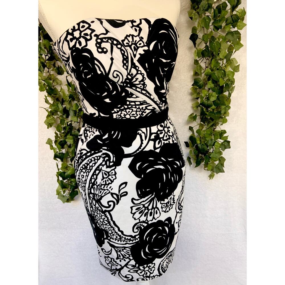 White House Black Market White Black Floral Strapless Sheath Dress Women's 00